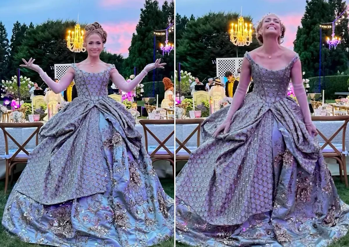 Дженнифер Лопес отметила 55 лет и устроила вечеринку в стиле сериала "Бриджертоны". Фото © Instagram (признан экстремистской организацией и запрещён на территории Российской Федерации) / jlo