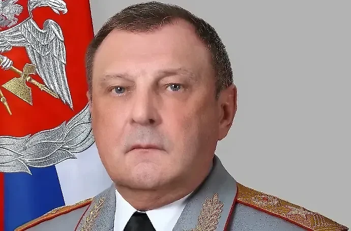 Дмитрий Булгаков. Обложка © Wikipedia / Mil.ru