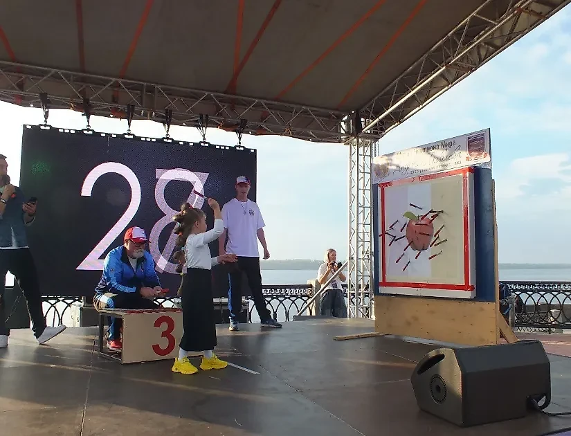 Любава Яковлева. Обложка © VK / Департамент информационной политики