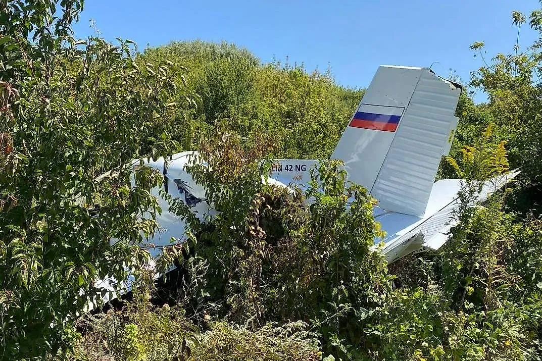 Кадр с места крушения самолёта в Ставропольском крае. Обложка © Telegram / Южная транспортная прокуратура