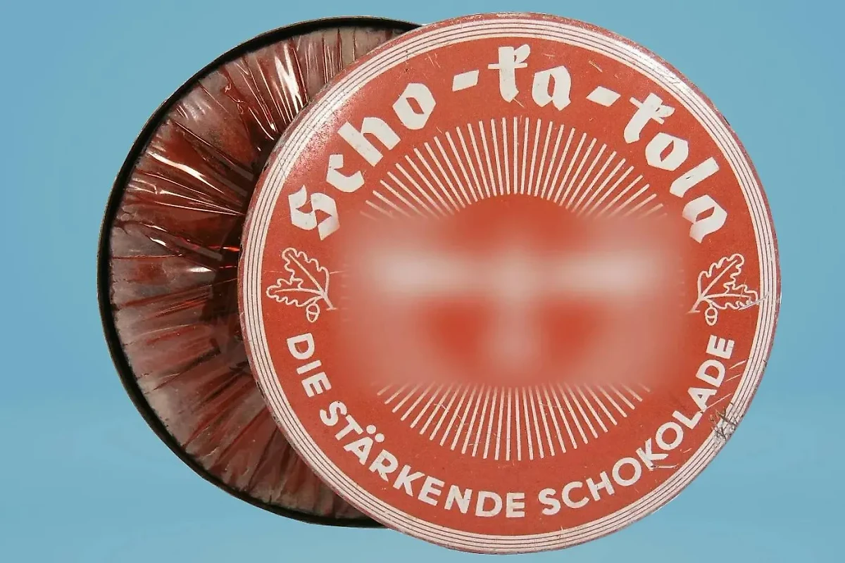 Военный шоколад СССР — секретный ингредиент. Фото © X / CluelessSoldat, © Freepik 