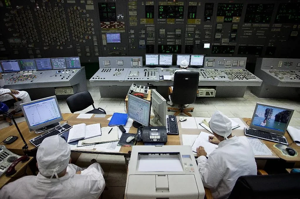 Блочный пульт управления Курской АЭС в городе Курчатов. Обложка © ИТАР-ТАСС/ Иван Гущин