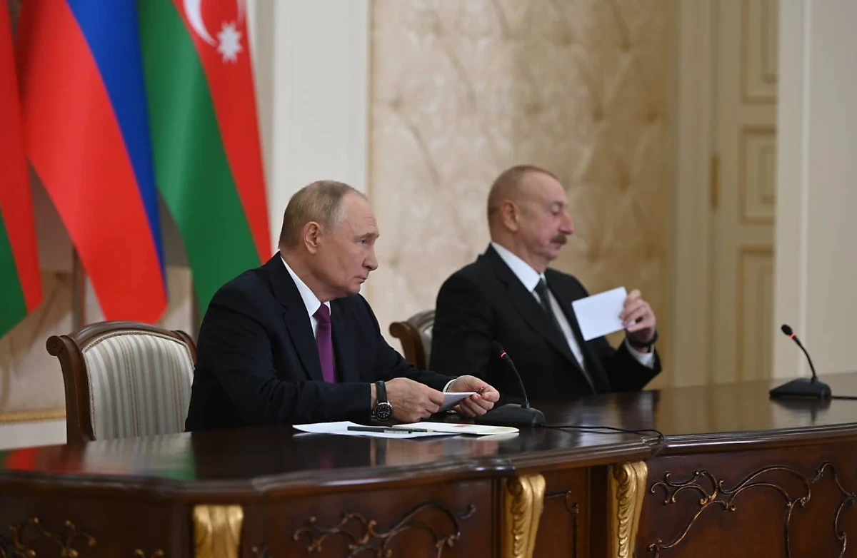 Президенты России и Азербайджана Владимир Путин и Ильхам Алиев. Фото © Life.ru 
