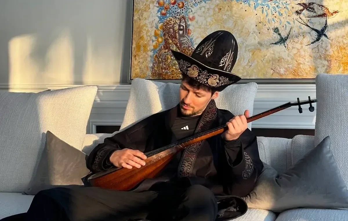 Павел Дуров во время визита в Казахастан. Обложка © Telegram / Du Rove's Channel