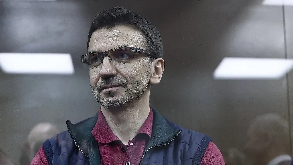 Михаил Абызов. Обложка © ТАСС / Андрей Любимов