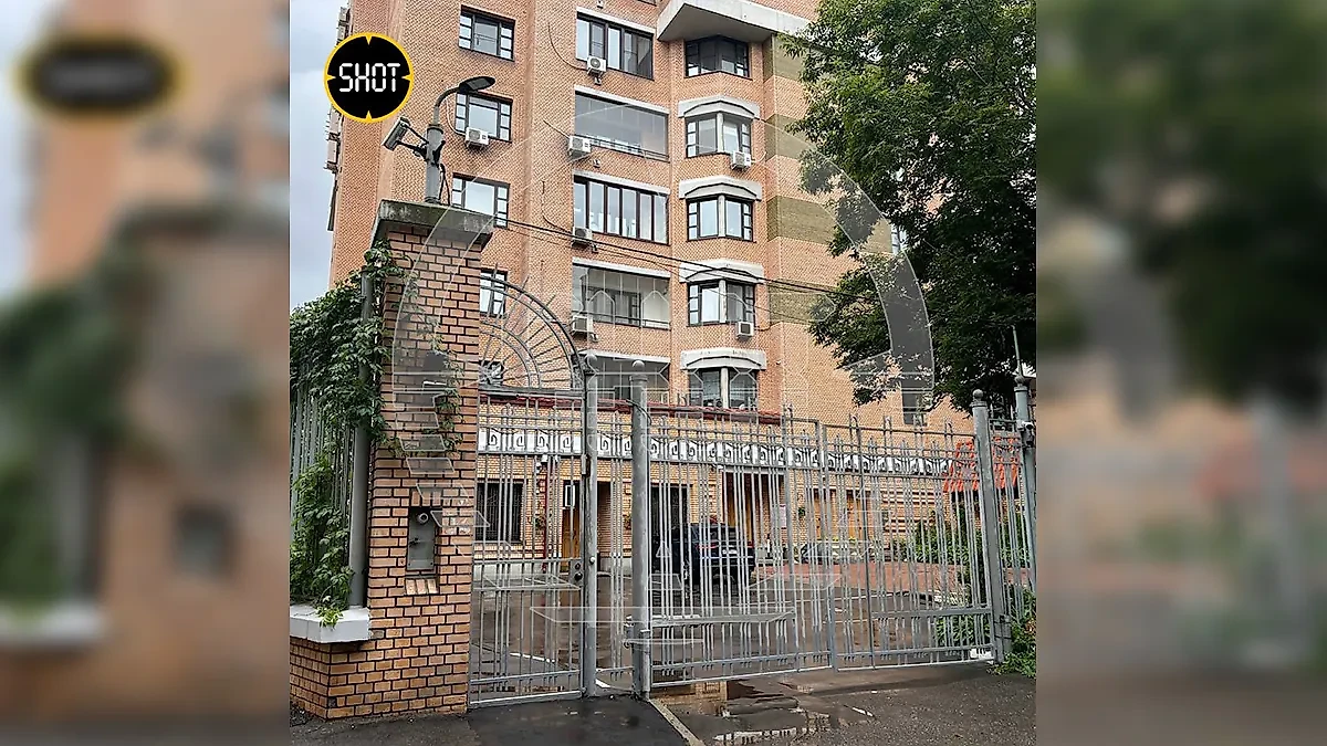 ЖК "Ксеньинский", где находятся апартаменты Ларисы Долиной. Фото © Telegram / SHOT