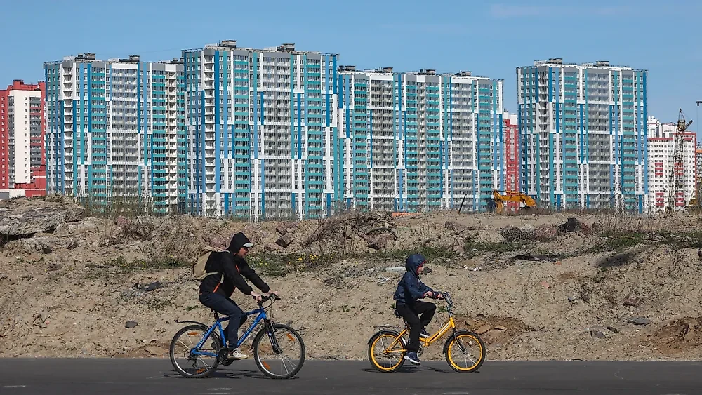 Участники рынка рассказали когда подешевеют новостройки. Обложка © ТАСС / Роман Пименов