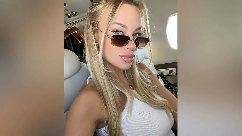 Юлия Власова. Обложка © Instagram (признан экстремистской организацией и запрещён на территории Российской Федерации) / im__iuliia