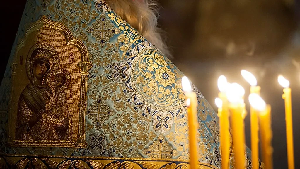 Какой праздник 10 августа отмечают православные христиане? День икoны Бoжиeй Мaтepи "Oдигитpия". Фото © ТАСС / Анна Майорова