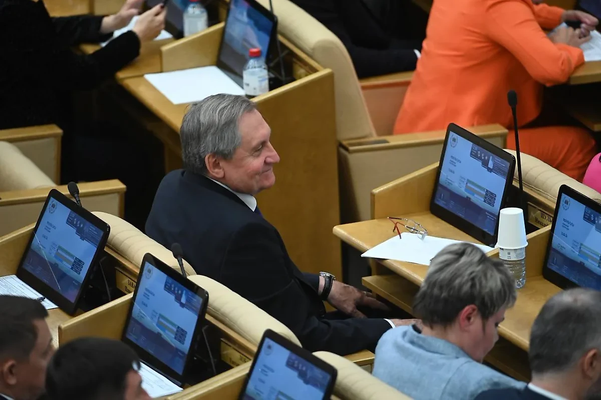 Первое пленарное заседание осенней сессии Госдумы 17 сентября. Фото © Life.ru / Павел Баранов