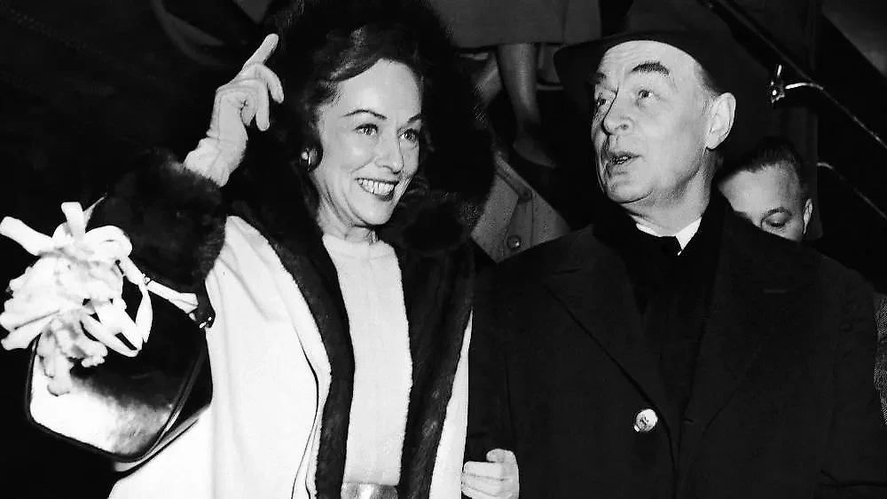 Великие цитаты Эриха Марии Ремарка о смысле жизни. Фото © ТАСС / ASSOCIATED PRESS