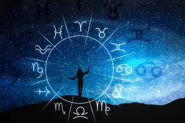 Любовный гороскоп для всех знаков зодиака: чего не делать и что ждать. Фото © Shutterstock / FOTODOM / New Africa