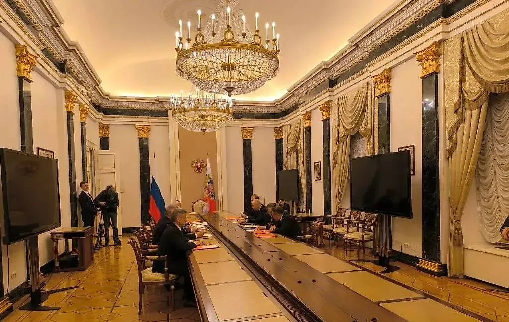 Участники совещания по ядерному сдерживанию собрались в Кремле. Обложка © Telegram / Кремль. Новости