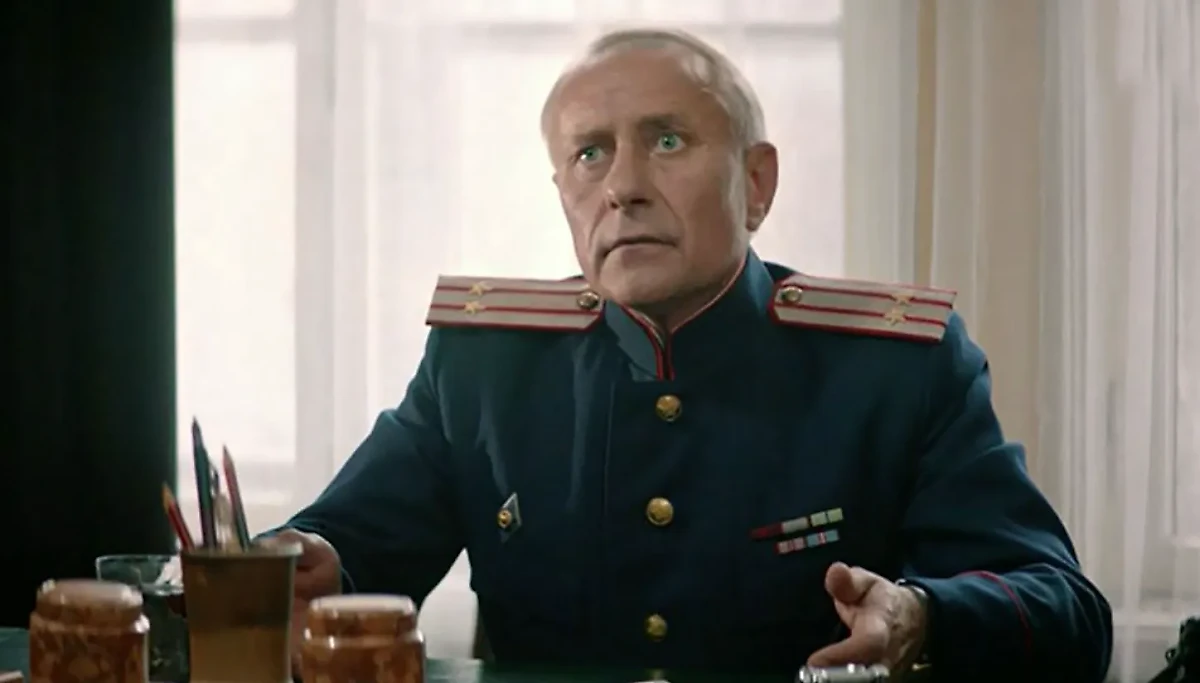 Ушли навсегда: трагические судьбы героев «Солдат». Кадр из фильма «Шифр», режиссёр Вера Сторожева и др., сценарист Ольга Гнедич и др. / Kinopoisk