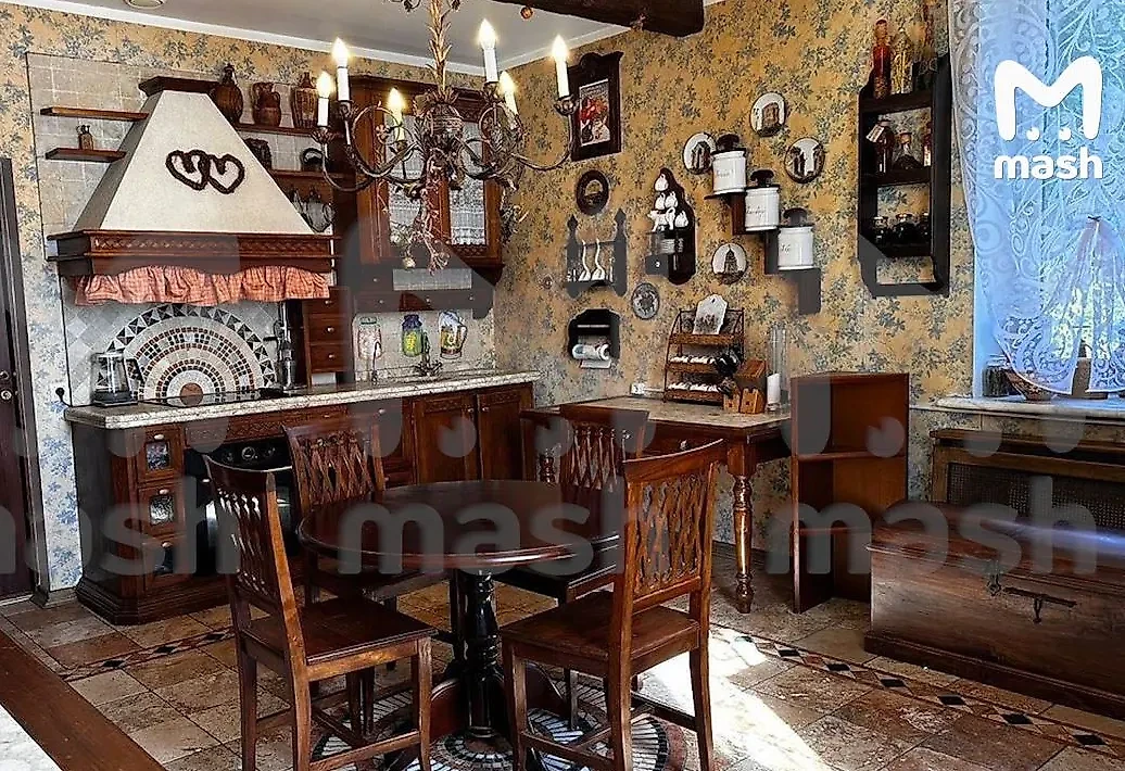 Дача Аллы Пугачёвой в Солнечногорске. Фото © Telegram / Mash