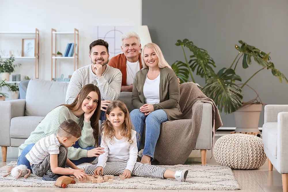 В России предложили провести «специальную демографическую операцию». Обложка © Shutterstock / FOTODOM / Pixel-Shot