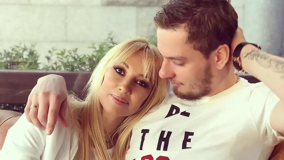 Лера Кудрявцева и Игорь Макаров. Обложка © Instagram (соцсеть запрещена в РФ; принадлежит корпорации Meta, которая признана в РФ экстремистской) / leratv