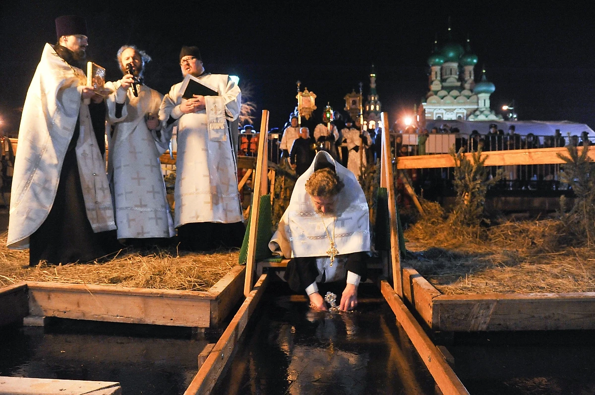 Крещение Господне, или Богоявление, празднуется Русской Православной церковью 19 января по новому стилю. Обложка © Агентство "Москва"/ Александр Авилов