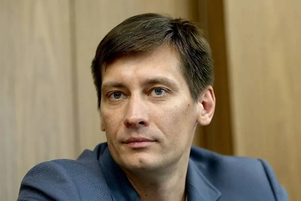 Дмитрий Гудков*. Обложка © ТАСС / Гавриил Григоров