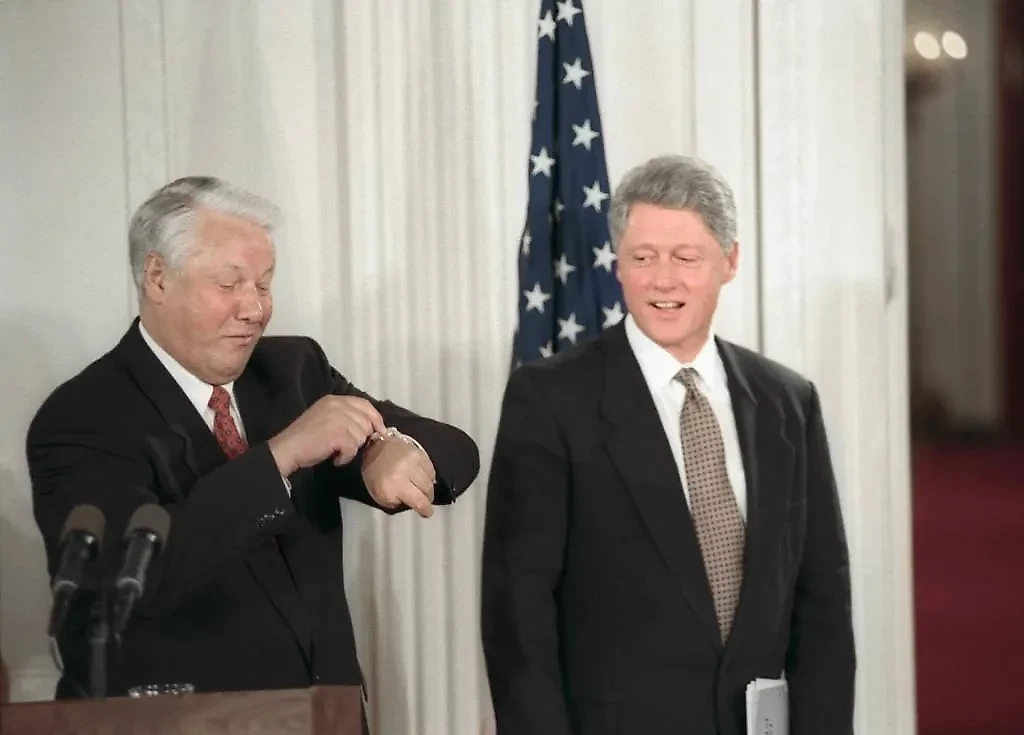 Борис Ельцин и Билл Клинтон в 1994 году в Нью-Йорке. Обложка © ИТАР-ТАСС