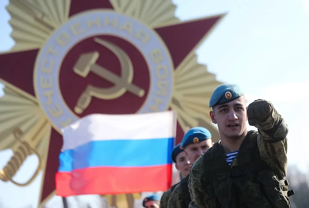 День защитника Отечества в парке "Патриот" в Подмосковье. Фото © Агентство "Москва" / Сергей Ведяшкин