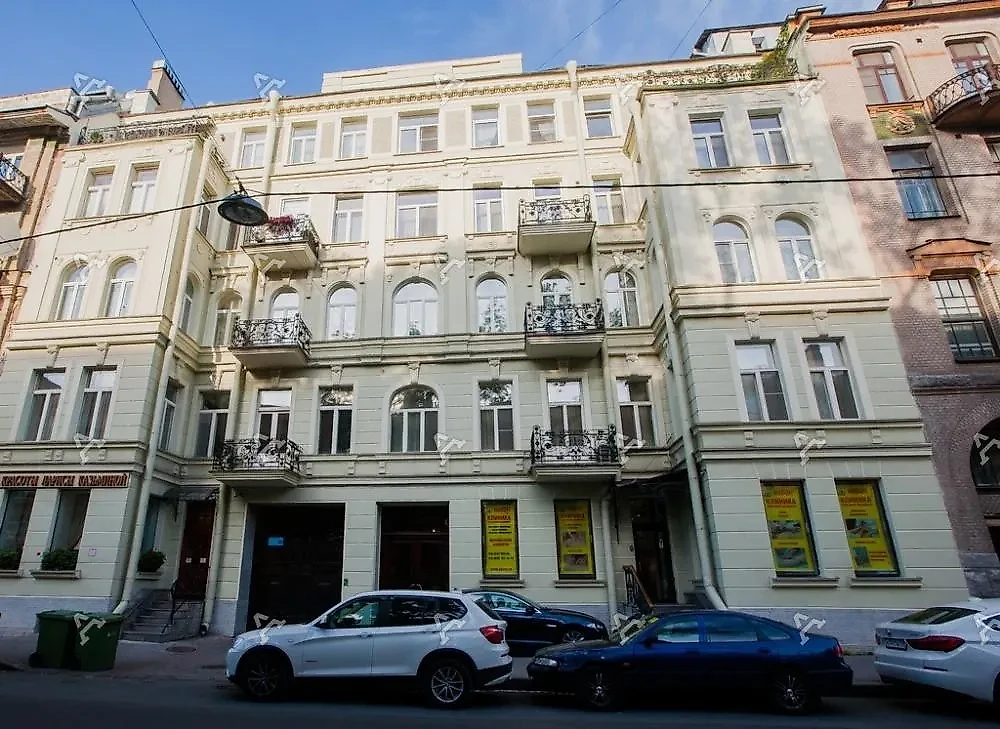 Городской особняк у Таврического сада. Фото © Dominfo2.com