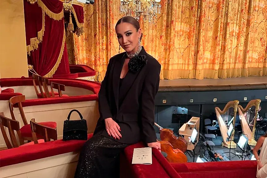 Недавно отметившая 38-летие Ольга Бузова тоже пока не стала мамой. Фото © t.me / byzovahouse