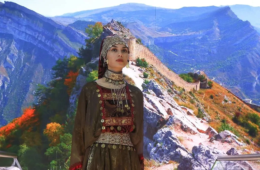 Языки, которые используют в России, разноплановые и уникальные. Фото © ТАСС / Сергей Карпухин