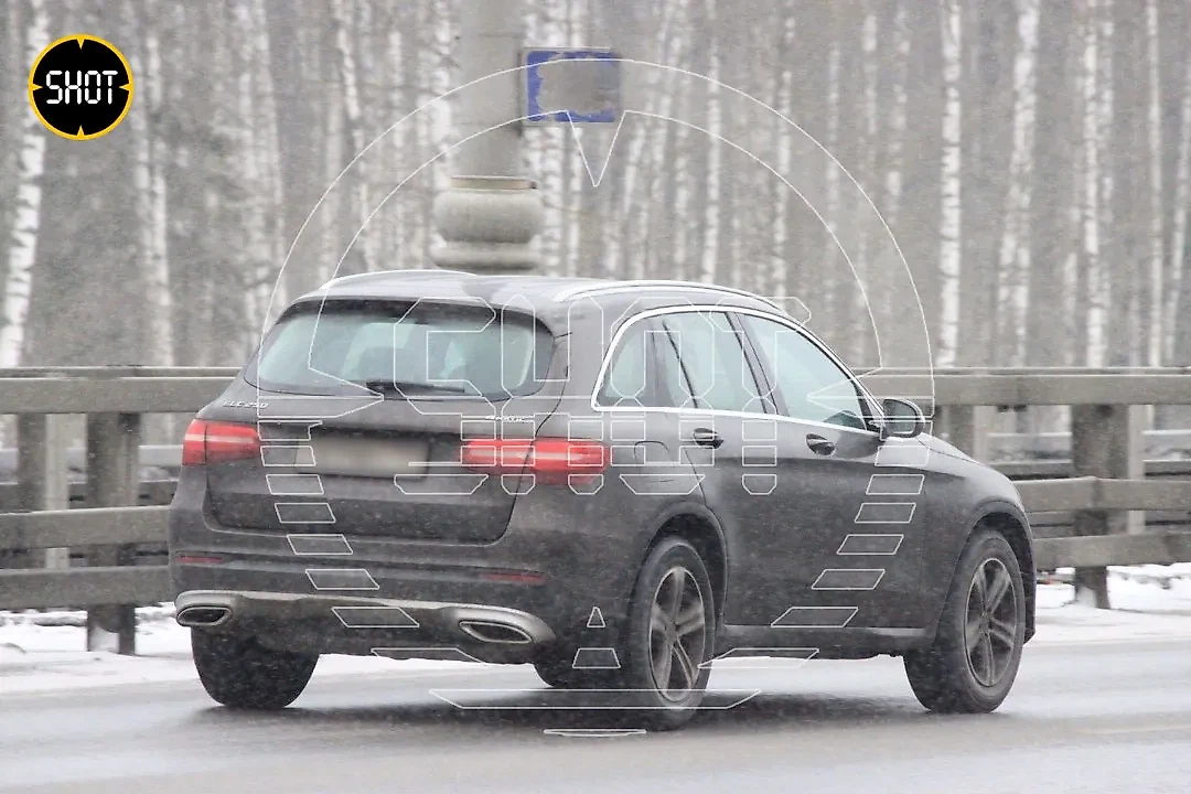 Угнанный "мерседес" убитой в Подмосковье бизнесвумен, владелицы ТИАЛ Светланы Филанович. Обложка © Telegram / SHOT