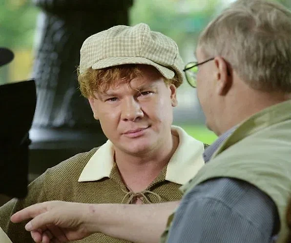 Владислав Галкин в роли Ивана Бездомного. Фото © Сериал "Мастер и Маргарита", режиссёр Владимир Бортко, сценаристы Владимир Бортко, Михаил Булгаков / Kinopoisk.ru