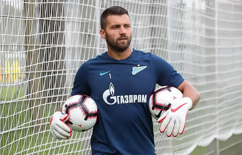 Юрий Лодыгин. Обложка © ТАСС / ФК "Зенит" / Вячеслав Евдокимов 