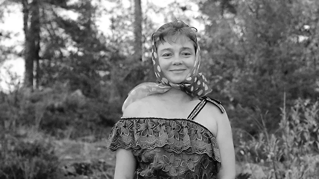 Актриса Нина Дорошина умерла в 2018 году от остановки сердца. Фото © "Любовь и голуби" (1984), режиссёр Владимир Меньшов, сценарист Владимир Гуркин / Kinopoisk