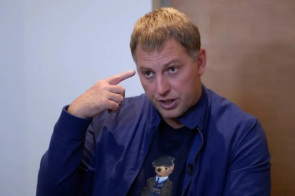 Владимир Осечкин* эмигрировал во Францию в 2015 году. Обложка © AP / TASS