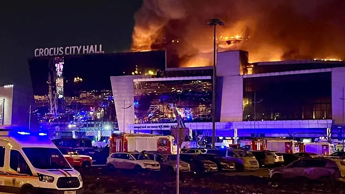 По предварительным данным, террористы убили более 40 человек и ранили свыше 100. Обложка © Life.ru