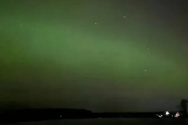 Северное сияние в Ивановской области, посёлок Каминский. Фото © Vk / AstroAlert | Наблюдательная астрономия