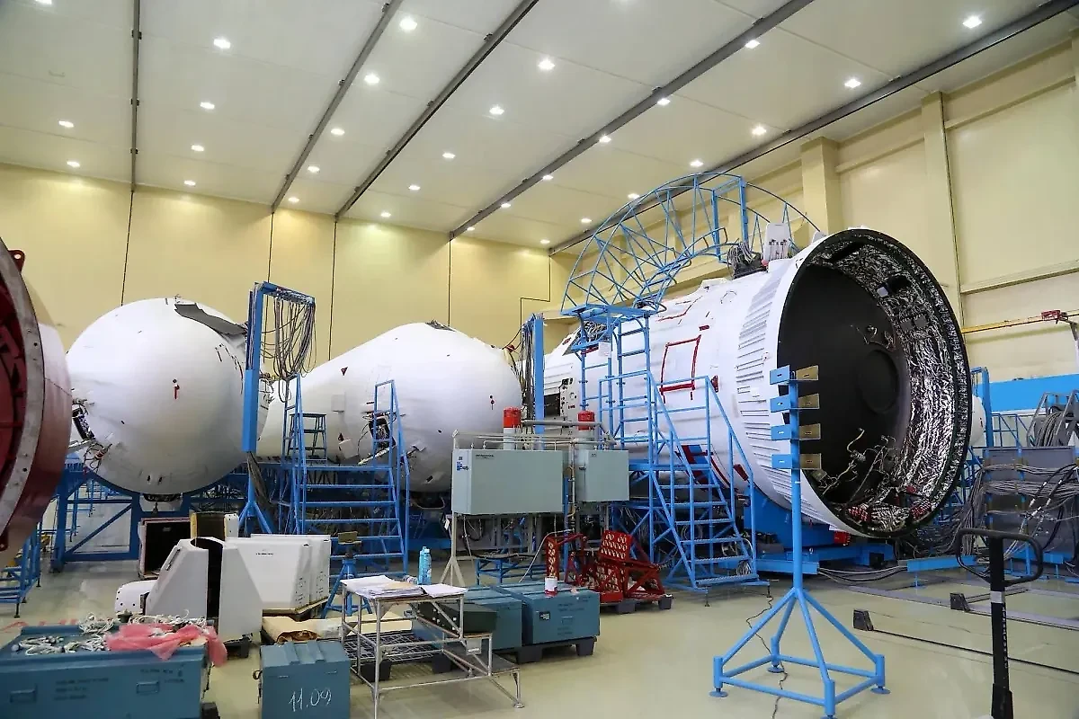 Первая лётная ракета-носитель "Ангара-А5". Обложка © "Роскосмос" / Центр Хруничева