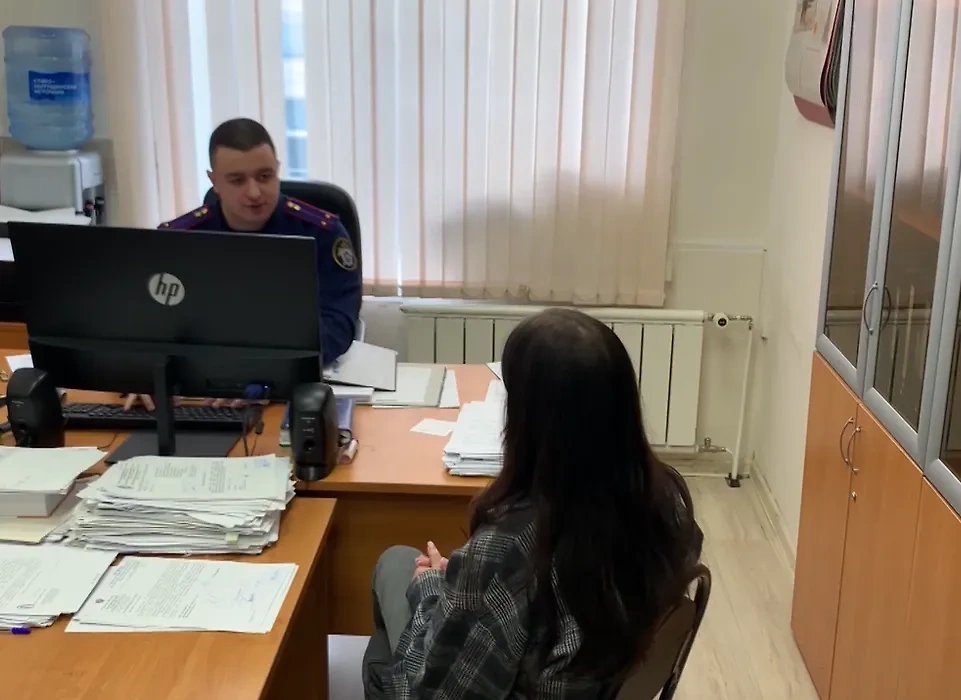 СК: В Подмосковье 11 человек задержаны по подозрению во взяточничестве