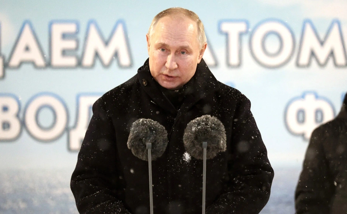 Зюганов предложил выпороть выпустившего Путина без шапки на мороз