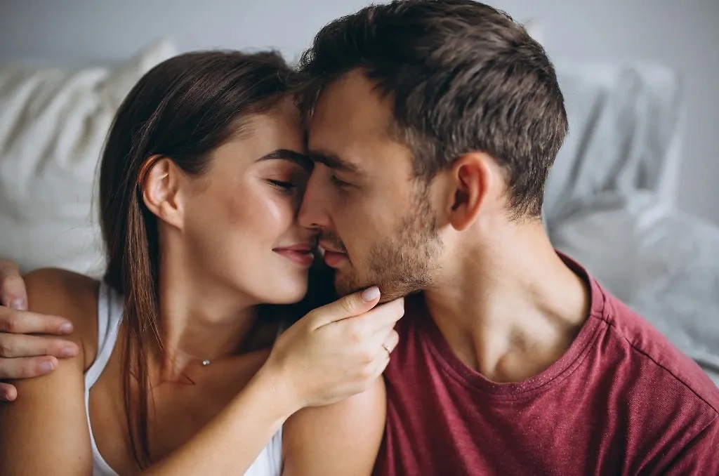 Искусство поцелуев: как стать настоящим экспертом. Фото © Shutterstock