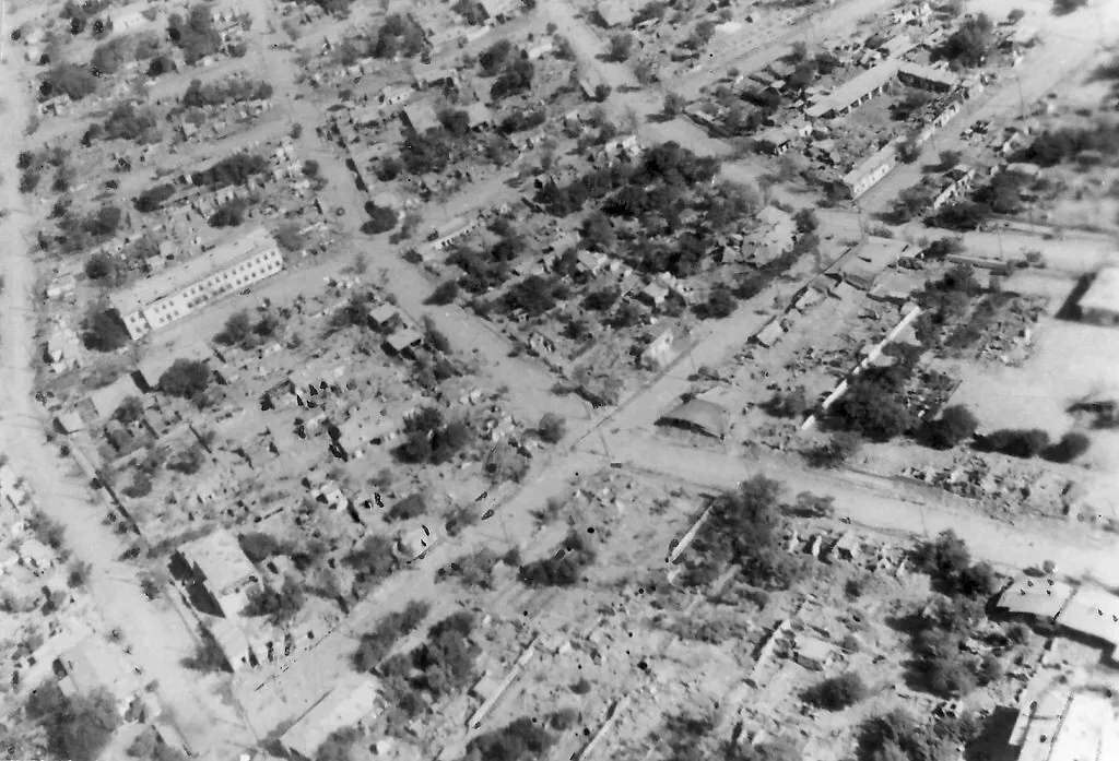 Вид разрушенного Ашхабада с воздуха. Фото © Livejournal / visualhistory