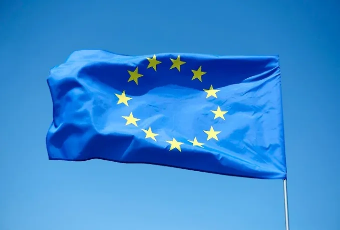 В ЕС не согласовали помощь Киеву. Обложка © freepik