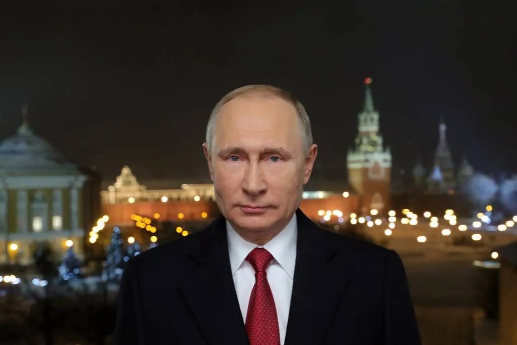 Президент РФ Владимир Путин во время новогоднего обращения к россиянам. Обложка © ТАСС / Михаил Климентьев