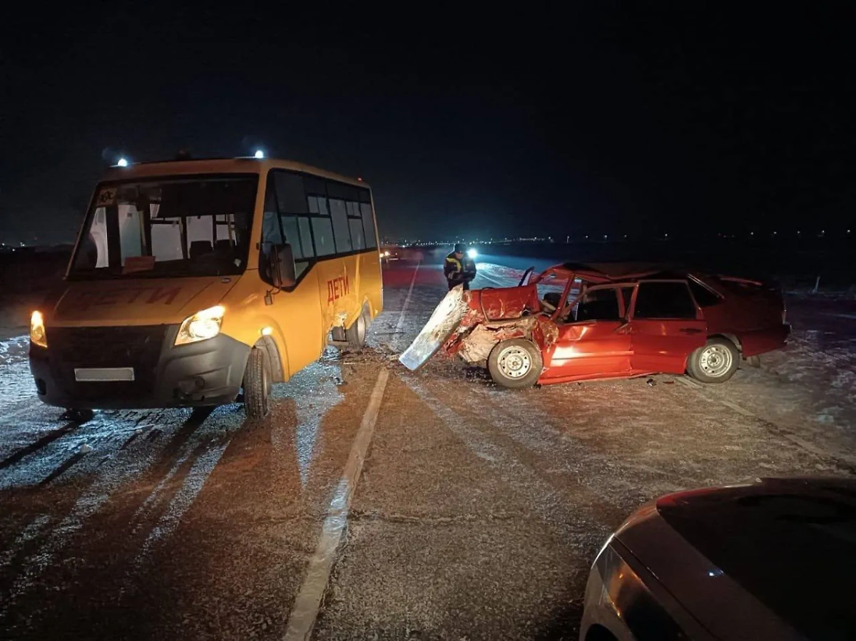 Последствия ДТП со школьным автобусом в Туве. Фото © t.me / Сибирский Экспресс