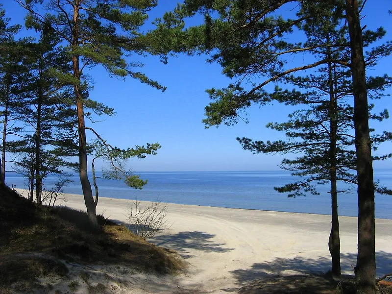 Море буквально в двух шагах от дома. Фото © Cityreal.lv 