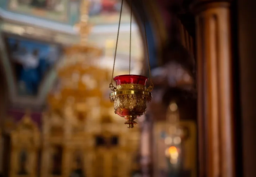Православная церковь отмечает 14 января праздник Обрезания Господня. Фото © Freepik