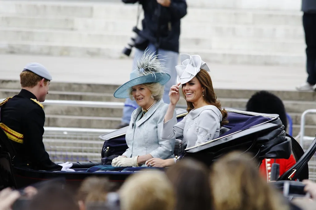 Шляпы в королевской моде: больше, чем просто аксессуар. Фото © Shutterstock / FOTODOM