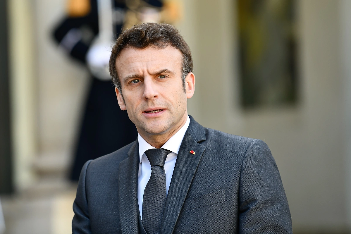 Французский лидер Эмманюэль Макрон. Обложка © Shutterstock / FOTODOM