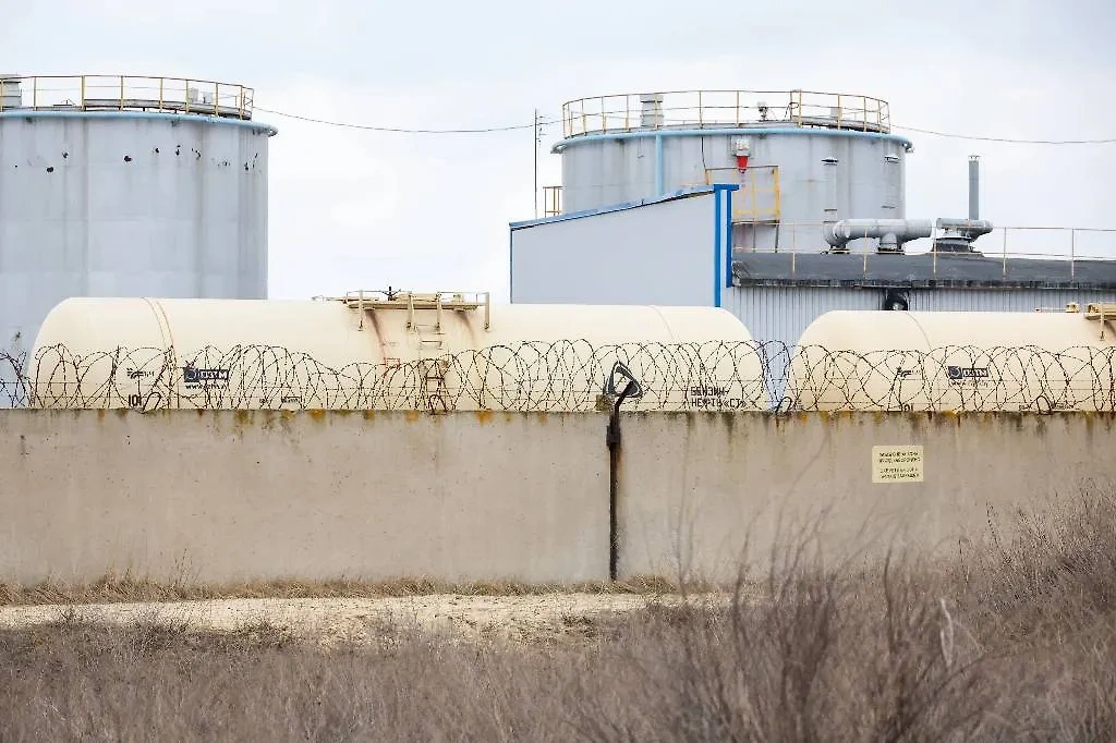 Вид на Запорожскую атомную электростанцию. Обложка © ТАСС / Александр Полегенько