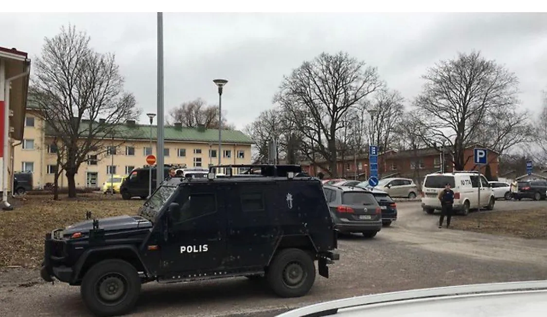 Полиция в Финляндии. Обложка © X / news_hub365