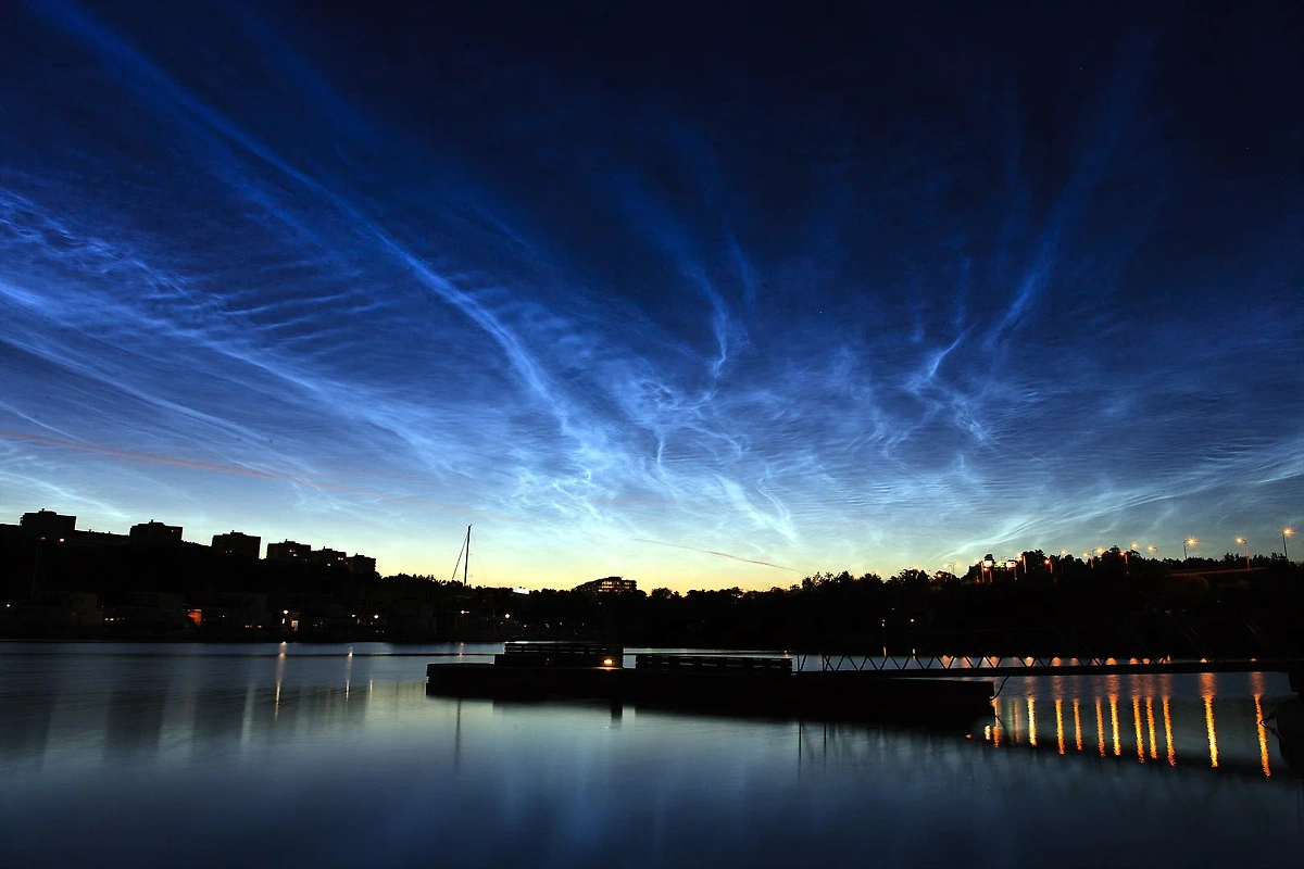 Мезосферные облака. Фото © Wikipedia / Kevin Cho (Kee Pil Cho)